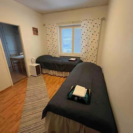 Majoitusta 4:lle * Pori