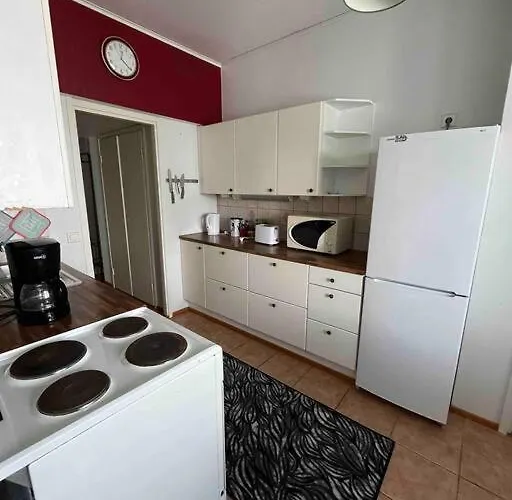 Апартаменты Majoitusta 4:lle Пори