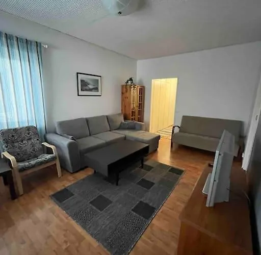 Majoitusta 4:lle Пори